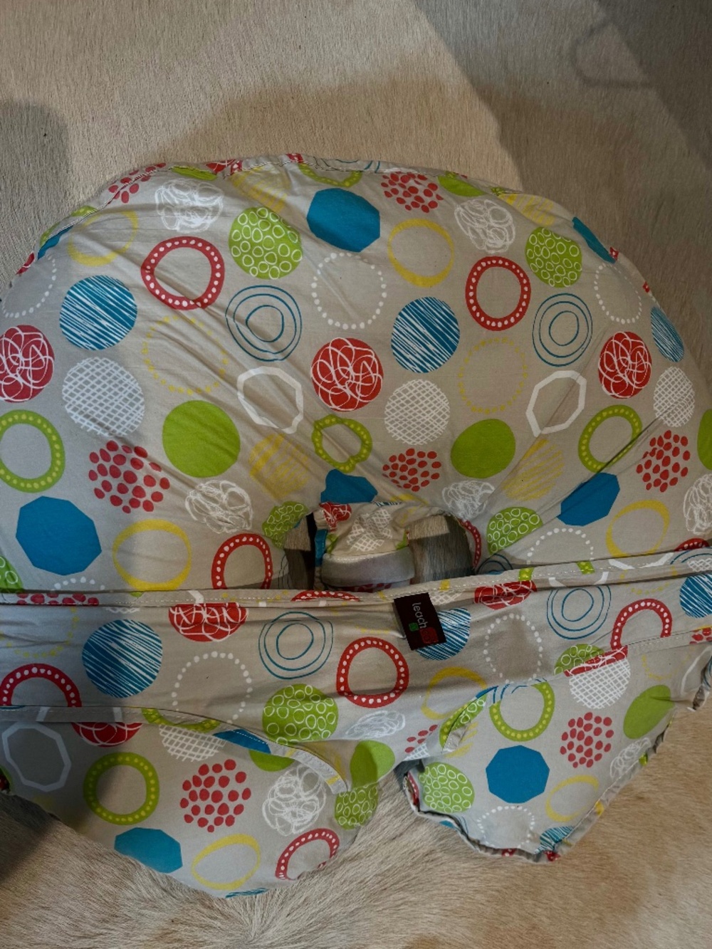 Leachco Cuddle-U Nursing Pillow with Extra Pink Cover